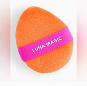 LUNA MAGIC Double Sided Makeup Puff